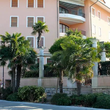 Fortino Apartment
